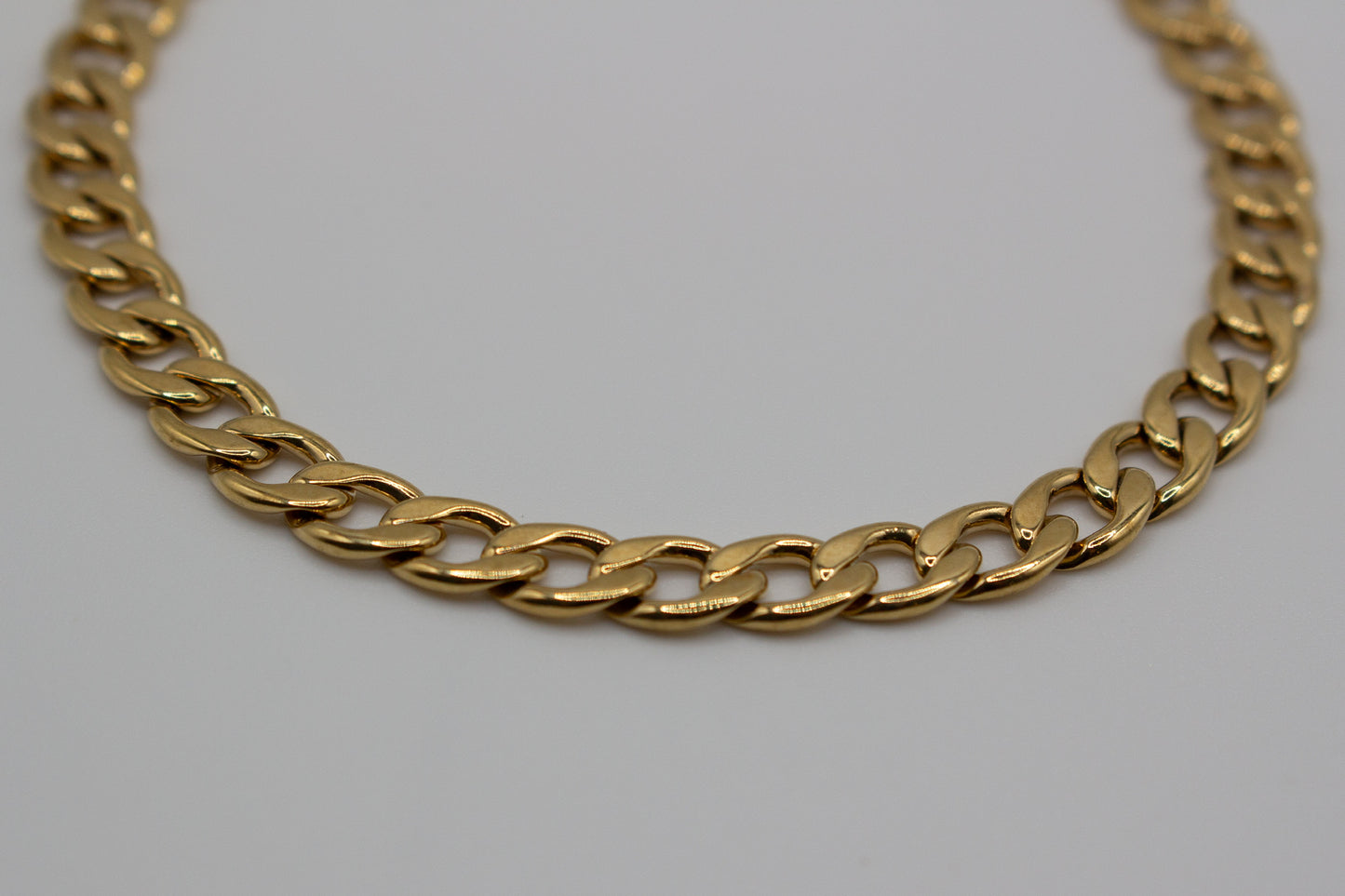 Gold Curb Chain Bracelet