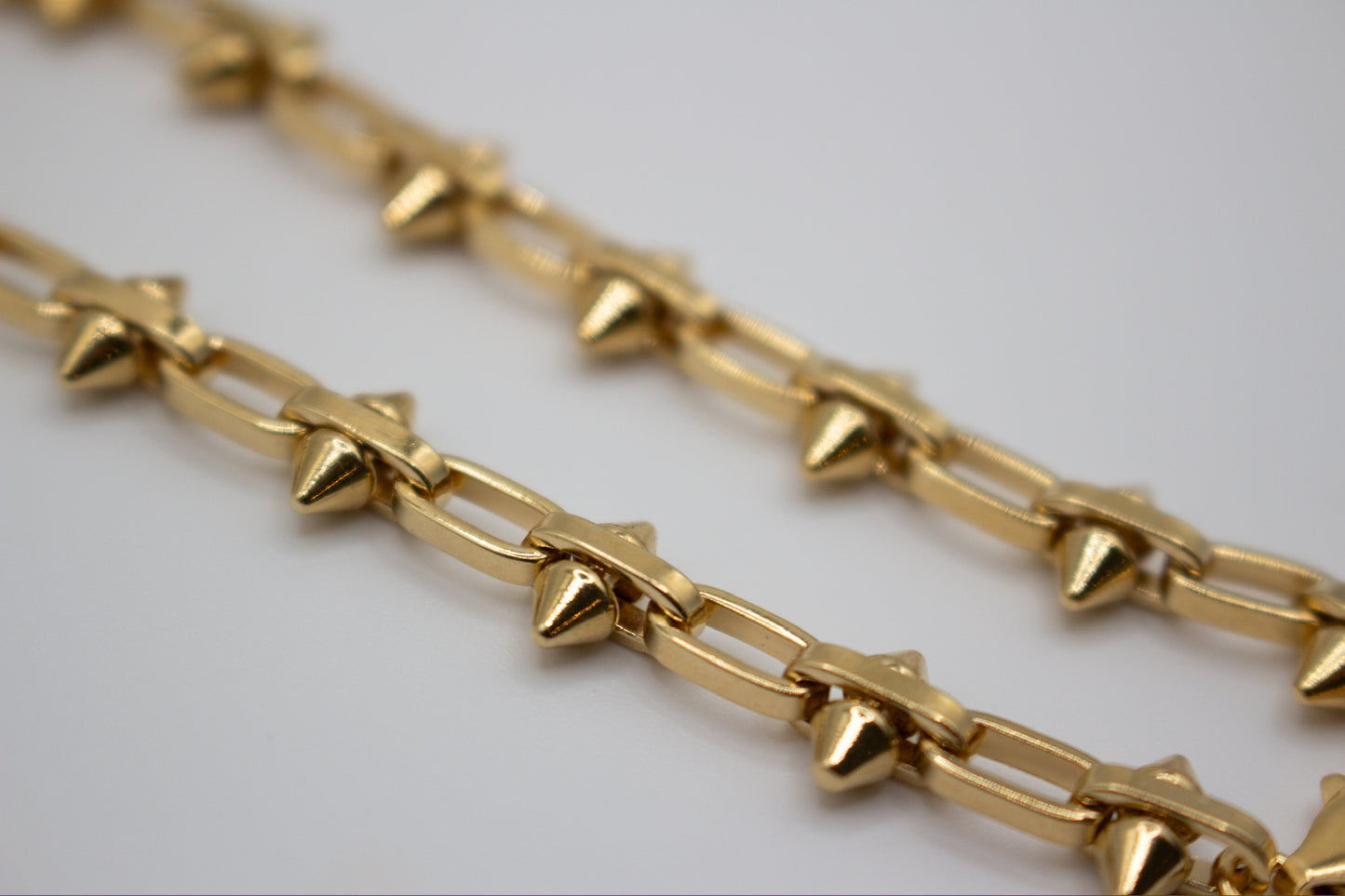 Small Studded Gold link bracelet